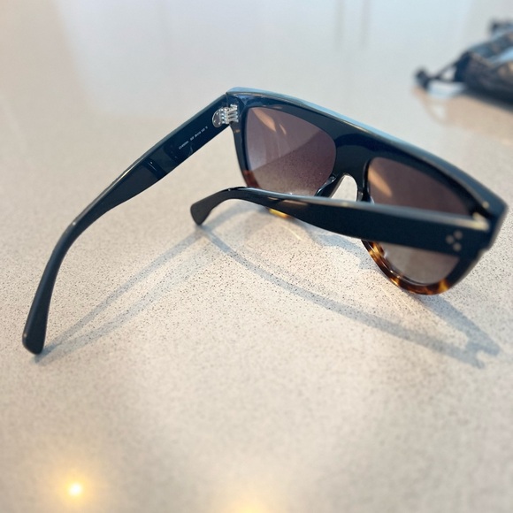 CELINE SUNGLASSES 
CL4004IN - Picture 6 of 10